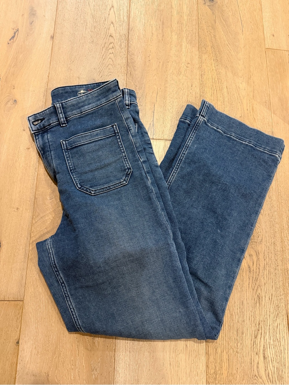 Faherty Women's Bootcut Jeans in Dark Blue Wash